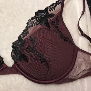 Victoria’s Secret Very Push up 36B Purple Lace